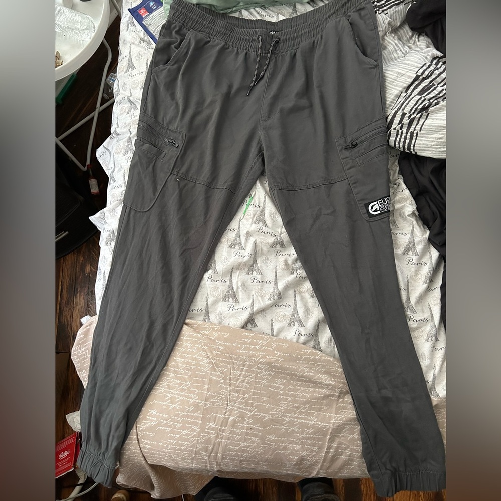 Ecko Men’s cargo jogger